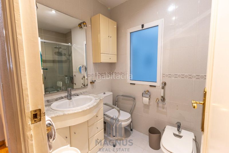 Foto 0629743d-1ba9-4374-b9ef-51dc1a2a5d96. Pis a La Petxina Valencia