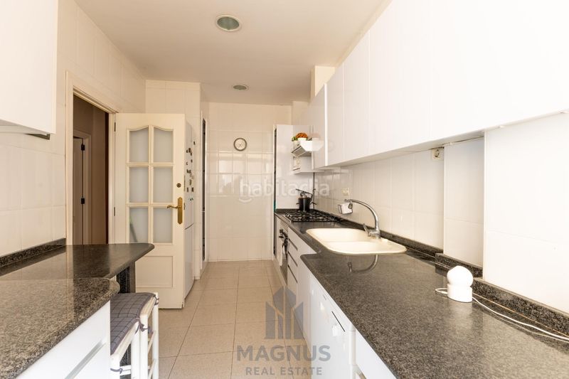 Foto 61a80029-83c1-4162-bcc1-bfeddaf1a0d7. Pis a La Petxina Valencia