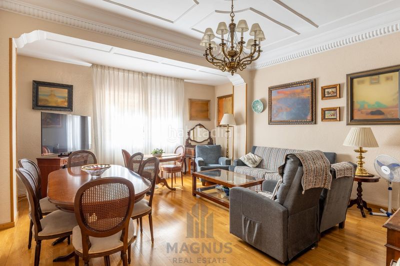 Foto 846a47fb-5575-4223-893b-cff22405ca56. Pis a La Petxina Valencia