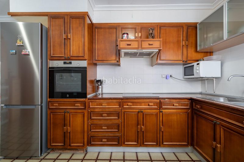 Foto 5bd846a3-d8fb-4352-b31f-0b81e9e72d15. Pis a Albal