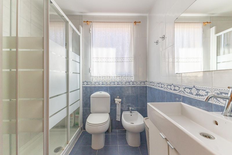 Foto 654353ce-0631-4c05-a55e-ead5a14f244f. Casa adosada chalet en venta en jardines de masias iii en Moncada