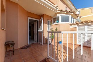 Casa adossada  Calle xaloc. Chalet en venta en jardines de masias iii moncada