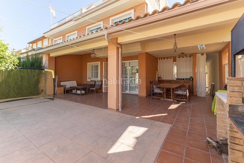 Foto d3222373-a872-41e3-8a95-38c07f9ec92b. Casa adosada chalet en venta en jardines de masias iii en Moncada
