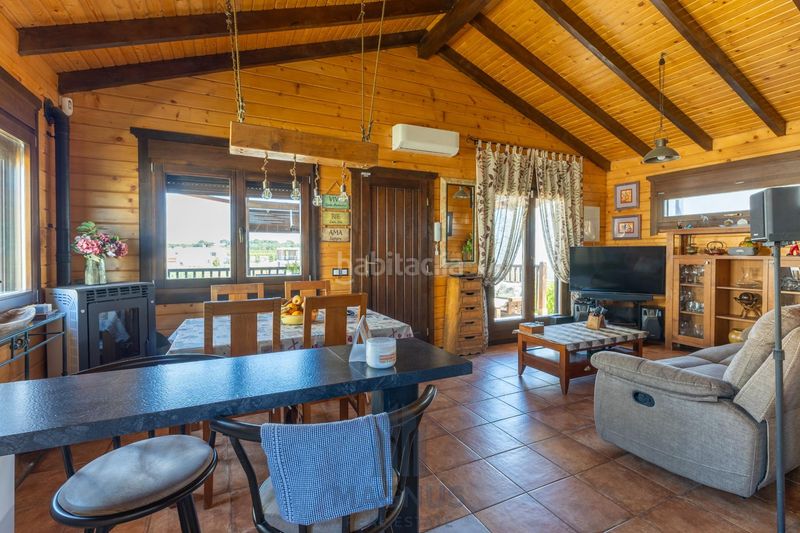 Foto f8ce5054-8d2f-426b-abd8-1c74373b6382. Xalet amb aparcament piscina a La Conarda-Montesano Bétera