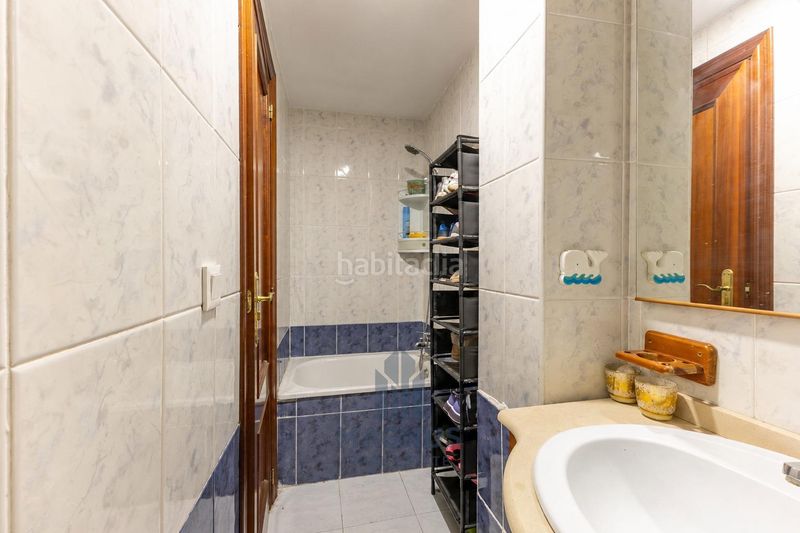 Foto d5dd3bcf-5698-46d0-aa48-ef484ea8cad4. Àtic amb aparcament a Aldaia