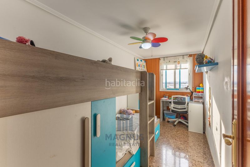 Foto f9c1f612-d188-4c2e-a212-8fe84bbbcd5e. Àtic amb aparcament a Aldaia