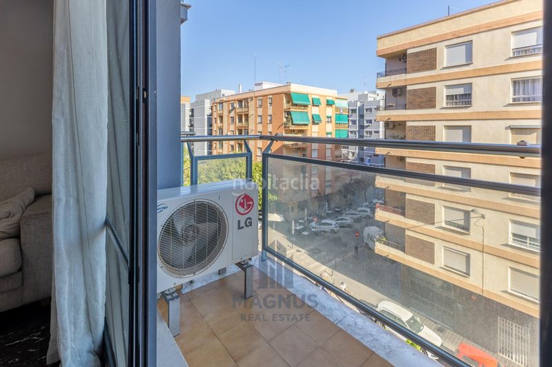 Foto cd452137-925d-4e9a-948b-7d4e406a9a81. Pis a La Llum Valencia