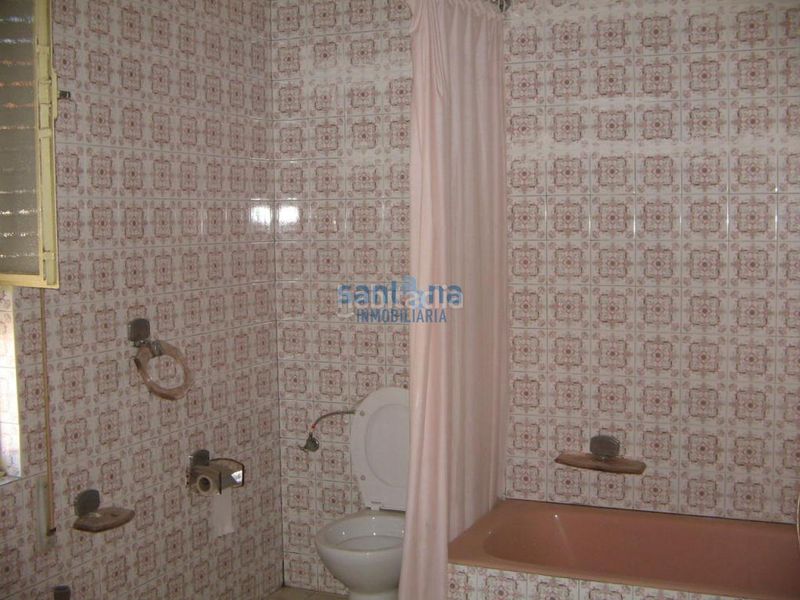 Foto 41d740df-e791-47a1-a0a8-3f7f4843cc25. Casa amb calefacció a Ferral del Besnega San Andrés del Rabanedo