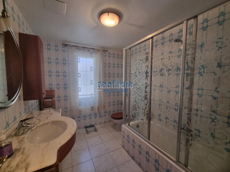 Foto 4c140d9f-ad40-4366-866b-7af27b095665. Alquiler piso en Casco Antiguo León