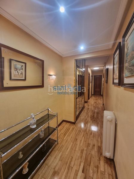 Foto c8a7dc06-511c-442a-bf0d-4a14f0b5560f. Alquiler piso en Casco Antiguo León