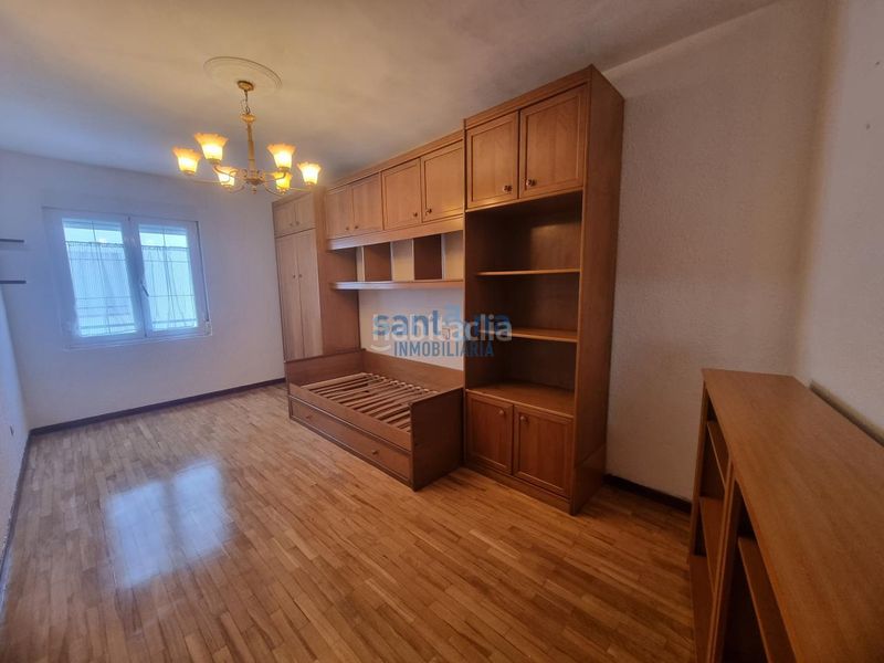 Foto e57c0174-6c8e-43b7-9884-1893b092c78f. Alquiler piso en Casco Antiguo León