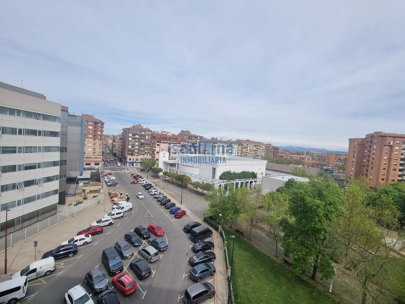 Foto 0962ac3f-87ea-4396-b420-b7dd7c4081ee. Rent flat with heating parking in El Ejido - Santa Ana León