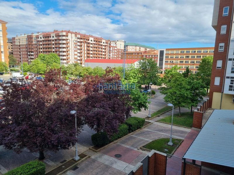 Foto 92a5c8e0-468c-48ec-83f8-421113982ffc. Apartament amb calefacció aparcament a San Claudio - La Chantría León