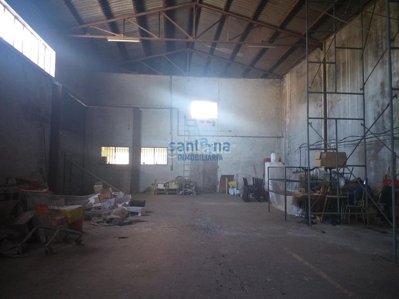 Foto 35836061-d48a-4cba-b5c1-aec41f4b9d14. Location bâtiment à usage industriel dans La Vega - La Sal León