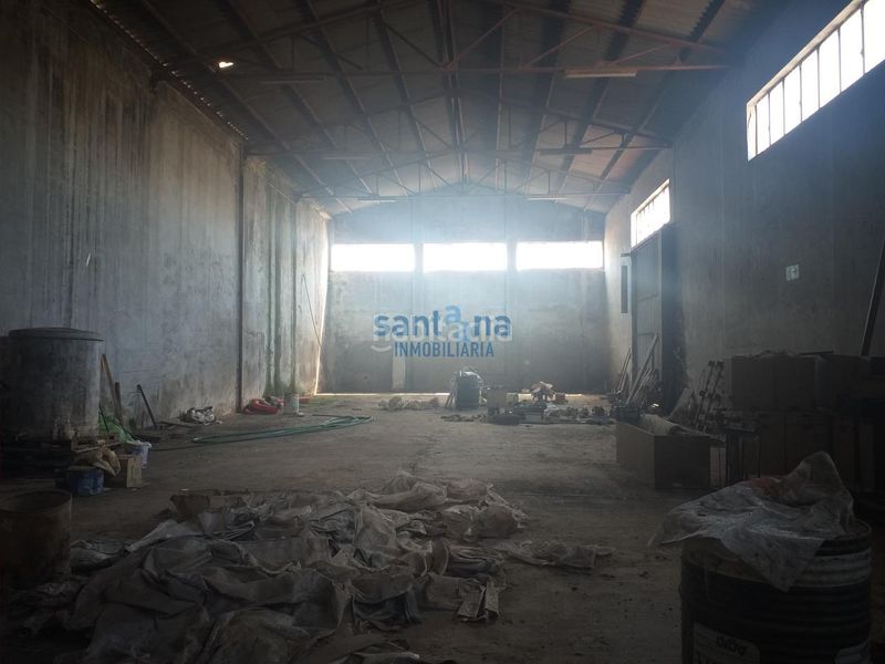 Foto 8843748d-8ebc-479d-a1d2-0b4130c0a959. Location bâtiment à usage industriel dans La Vega - La Sal León