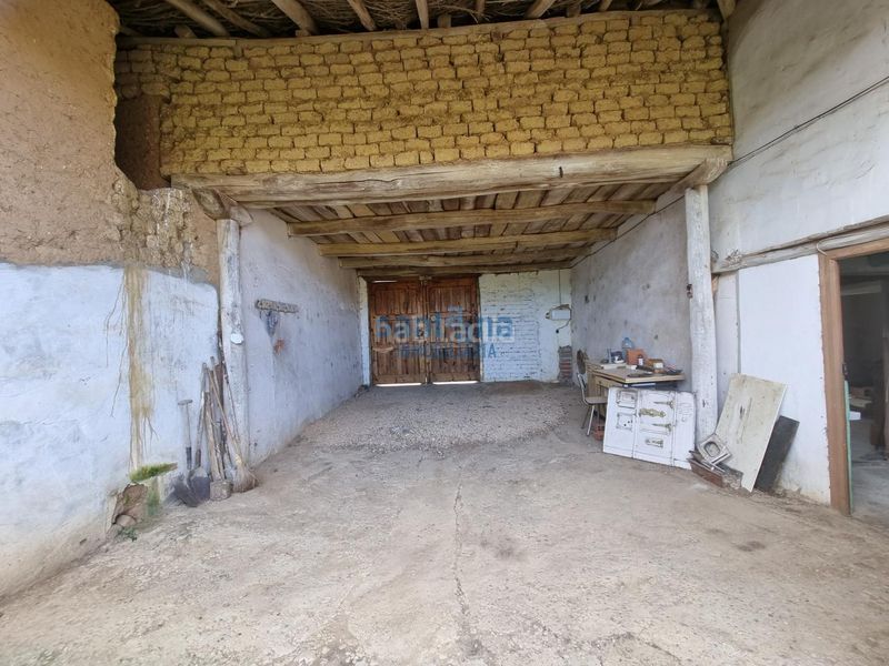Foto a1f8927c-d38f-432d-a66d-b58b88c31333. Casa amb aparcament a Vegas del Condado