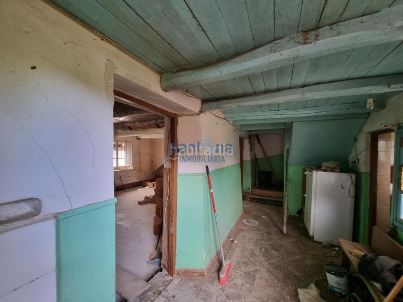 Foto c01773de-aff3-4ea8-b1f7-468349a767c7. Casa amb aparcament a Vegas del Condado