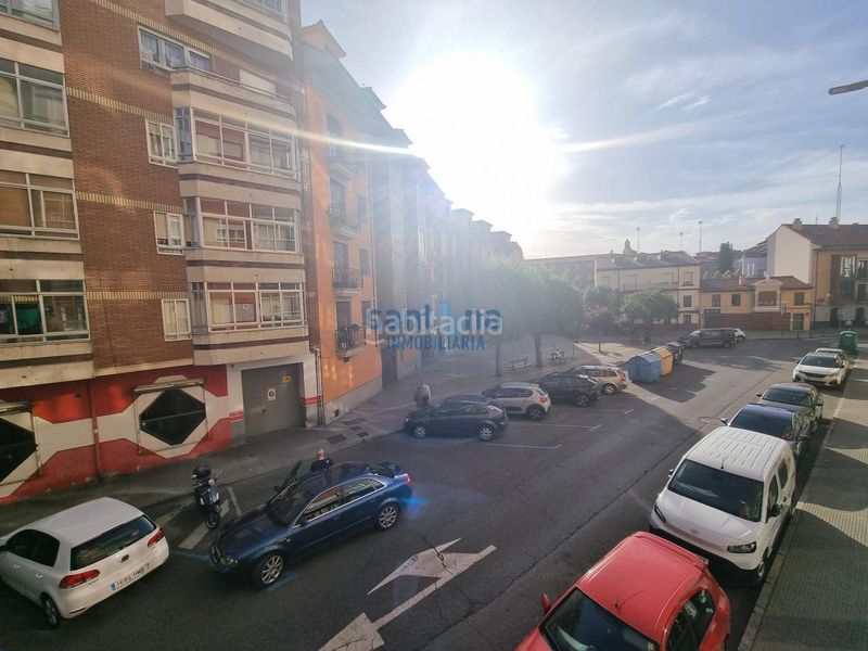 Foto fe0afcc4-e8c9-496e-aa64-ac065c149b0d. Pis amb calefacció a Casco Antiguo León