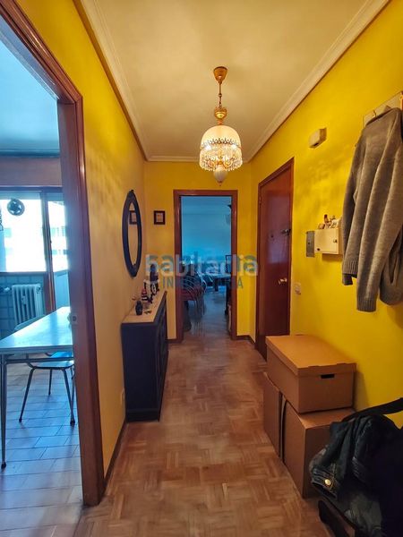 Foto b55bf44e-3ca7-4e79-82a7-361bbb54c4bb. Flat with heating in San Claudio - La Chantría León