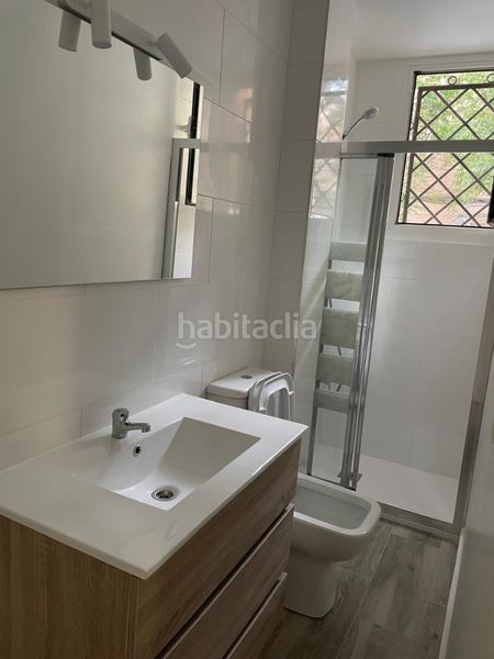 Piso en carrer dels jurats 13 piso en venta ideal inversor en Valencia - Imagen 2