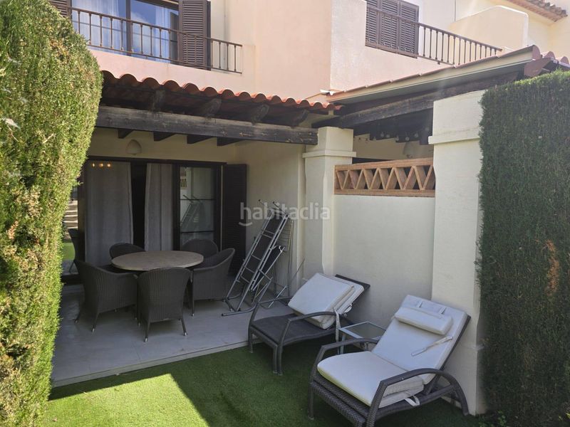 Foto 1889ed35-27c2-443f-9363-8a3d1ed545d7. Casa amb aparcament piscina a Golf Bahía Finestrat
