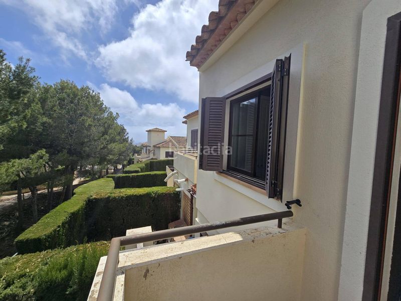 Foto 4f60d70d-419b-47c7-bfd3-0aa393ebdb74. Casa amb aparcament piscina a Golf Bahía Finestrat