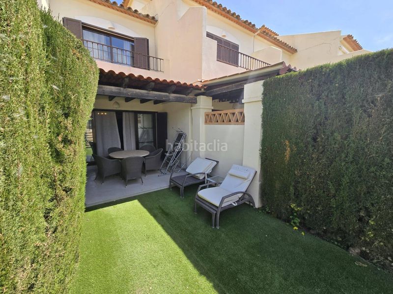 Foto c13c5e9e-bbc9-430d-9ad2-159f65fe8e11. Casa amb aparcament piscina a Golf Bahía Finestrat