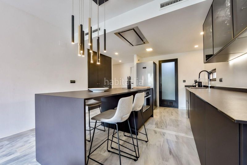 Foto b51bcfc9-ec57-4335-8dd4-7a5ee01320b1. Apartament amb aparcament piscina a Mirador de la Cala-Benimar Vila Joiosa (la)