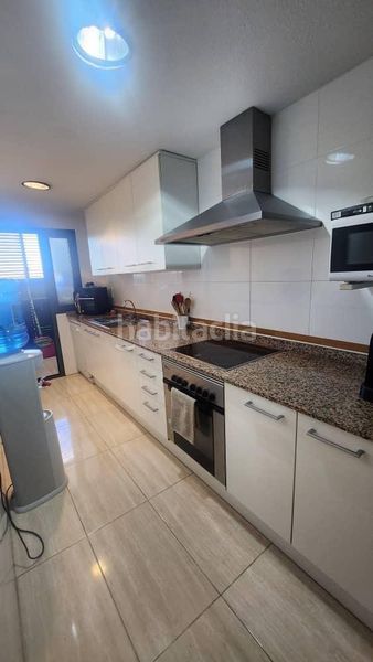 Foto 892efe58-fa0e-4fa4-8aa0-90b9b3e32c56. Àtic amb aparcament piscina a Bulevar-Puerta Mítica Vila Joiosa (la)