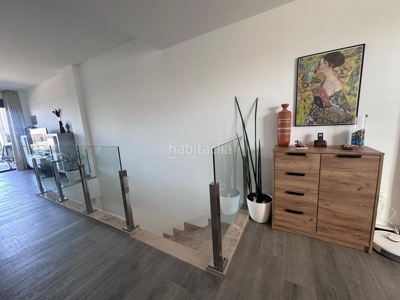 Foto 525e31e6-49ad-4afa-8f8f-c2aed3178669. Dúplex amb aparcament piscina a balcón de Finestrat-terra marina Finestrat