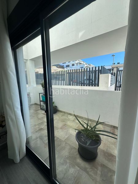 Foto a669d133-fab8-423a-91c4-4729983bcf97. Dúplex amb aparcament piscina a balcón de Finestrat-terra marina Finestrat