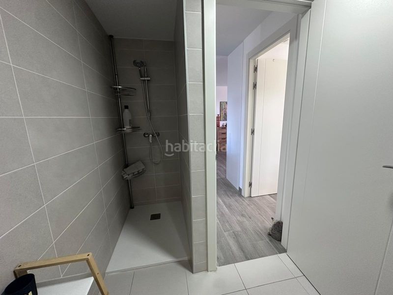 Foto b5e3feea-758c-4dc0-975f-3b880d326dfc. Dúplex amb aparcament piscina a balcón de Finestrat-terra marina Finestrat