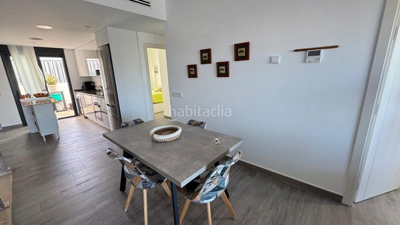 Foto d33b1386-aed4-4441-82f6-c4794ebc4a22. Dúplex amb aparcament piscina a balcón de Finestrat-terra marina Finestrat