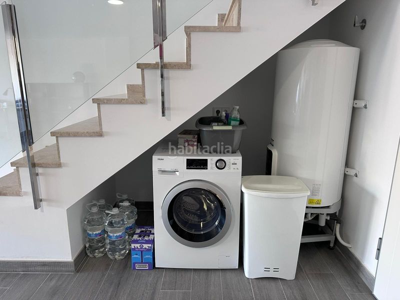 Foto e42f8768-5291-4ab6-ac4f-77507f610c58. Dúplex amb aparcament piscina a balcón de Finestrat-terra marina Finestrat