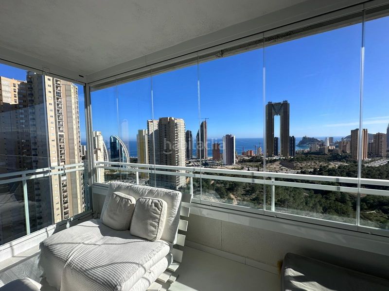 Foto 037a6c6d-88a1-4902-b267-62b8e8f10f5d. Apartament amb aparcament piscina a Via Parque Benidorm