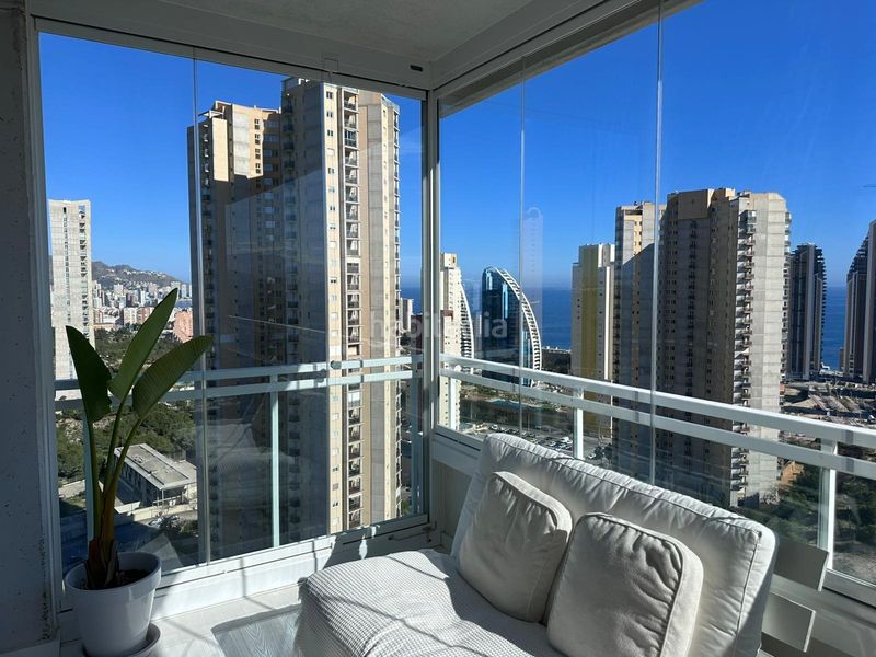 Foto d4bbfde7-e7a2-44c5-8568-42a0b33a5163. Apartament amb aparcament piscina a Via Parque Benidorm