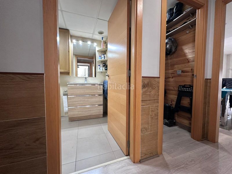 Foto bd8a2b5d-0e28-491d-9865-2c55bf7d2b4b. Apartament a calle alcala 29 a Colonia Madrid Benidorm