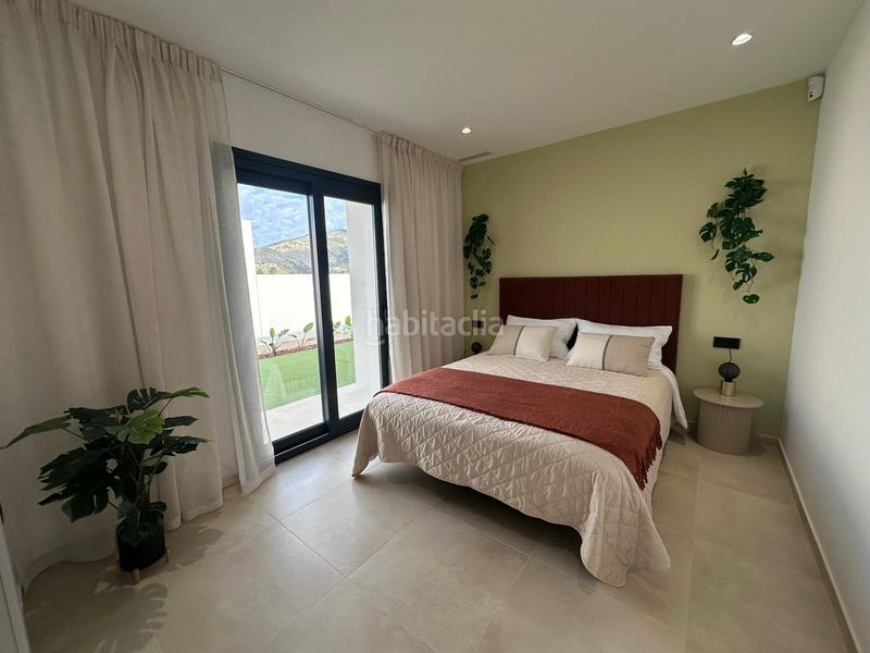 Foto 6a7681ee-a237-49b0-8847-c0df165fd1b2. Xalet amb aparcament piscina a Finestrat pueblo Finestrat