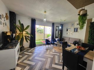 Apartamento en Rincón Alto. Se vende apartamento de 1 dormitorio en planta baja con terraza,