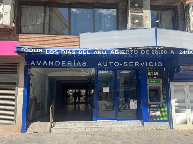 Foto e4c55616-cbcf-49fc-a851-4c3373f347be. Local comercial a Playa Levante Benidorm