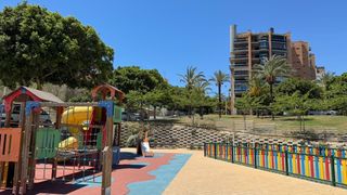 Apartament  Calle calle xaloc. Descubre una joya frente al mar en una de las urbanizaciones más