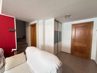 D�plex en Cala Alta-Veramar. Apartamento d�plex a 300 metros de la playa en la cala de villaj