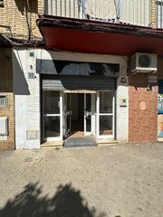 Local Comercial a Sta. Aurelia - Cantábrico - Atlàntico - La Romería. Gran oportunidad de inversión o negocio!