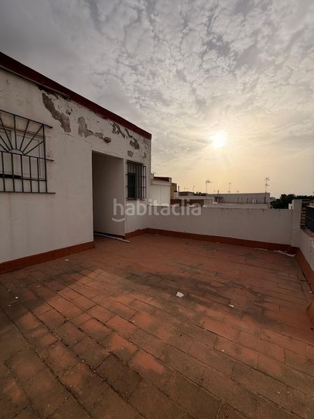 Foto 8da83956-9219-4b2c-b57f-174272ccf592. Casa a Torreblanca Sevilla