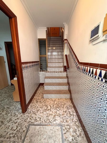 Foto 98739f3c-0612-4344-8a81-3b0618849e05. Casa a Torreblanca Sevilla