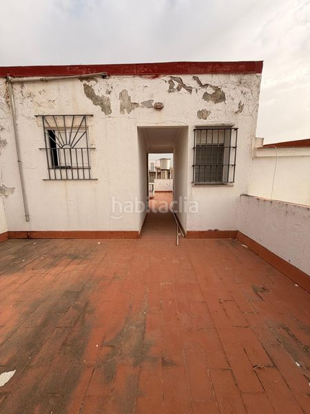 Foto cd01588d-5a5a-4601-aa21-7e836d4f549e. Casa a Torreblanca Sevilla