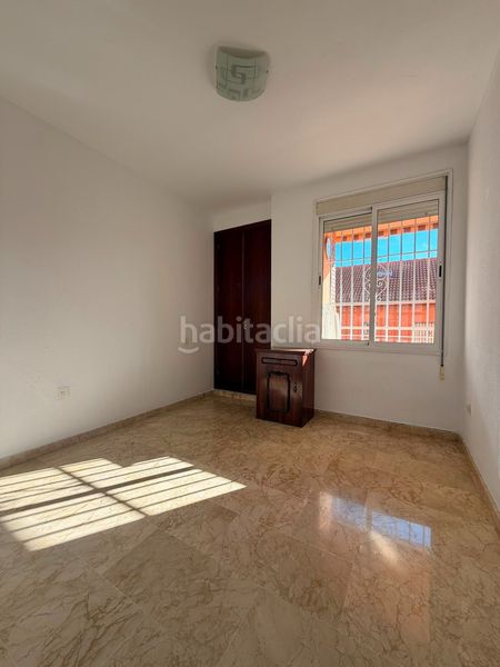 Foto 47512690-e10a-442e-97a2-a77c2dcdd138. Pis amb calefacció a colores - entreparques Sevilla