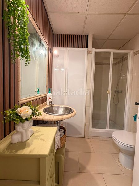 Foto d8580d1a-e473-4920-9e92-684a41e2805c. Casa adossada amb piscina a colores - entreparques Sevilla