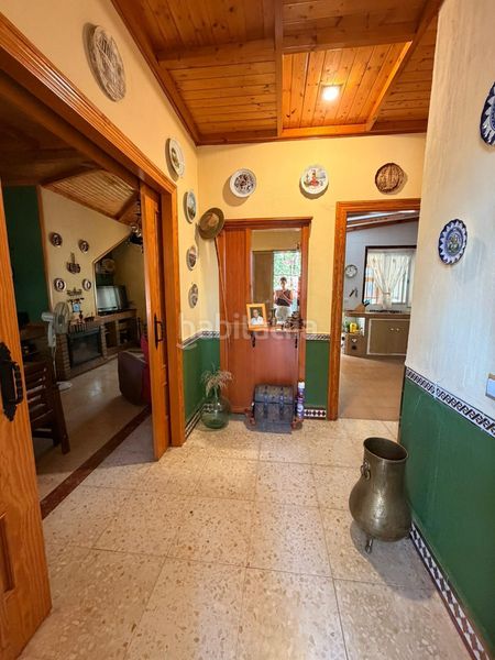 Foto 50ce7f69-61ce-45c4-b1dd-d57504ac8f45. Casa amb calefacció aparcament piscina a Carmona