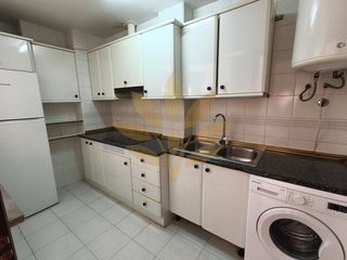 Rez-de-chaussée à Centro. Bajo en venta en zona colón.